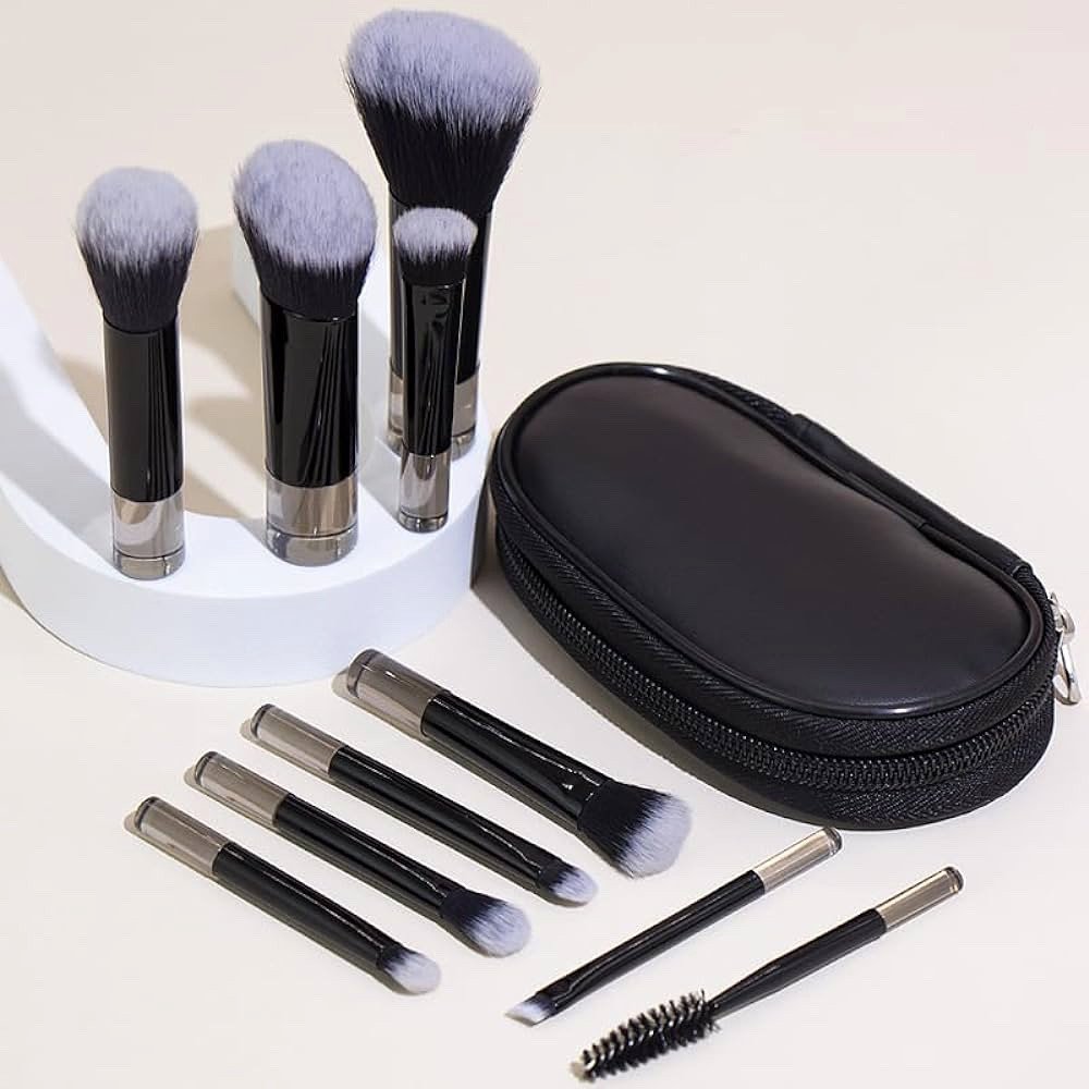 COSHINE Portable ON THE GO Makeup Brush Set